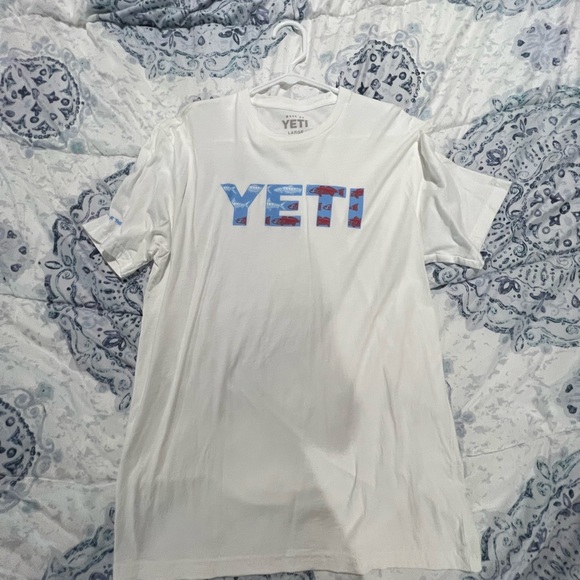 Short Sleeve Shirt - Picture 1 of 2